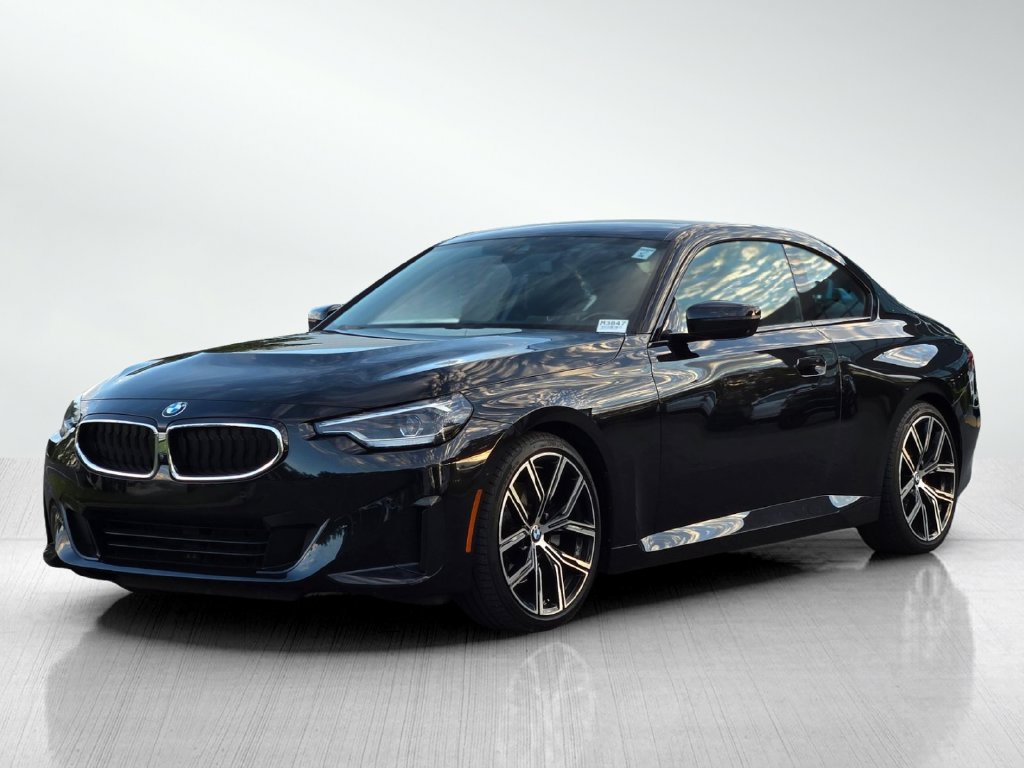 Used 2023 BMW 230i Coupe w/ Convenience Package RWD image 8