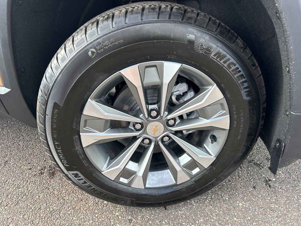 New 2027 Chevrolet Equinox LT AWD/4WD image 10