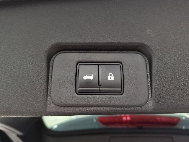 Used 2025 Nissan Rogue SV w/ Rock Creek Premium Package AWD/4WD image 18