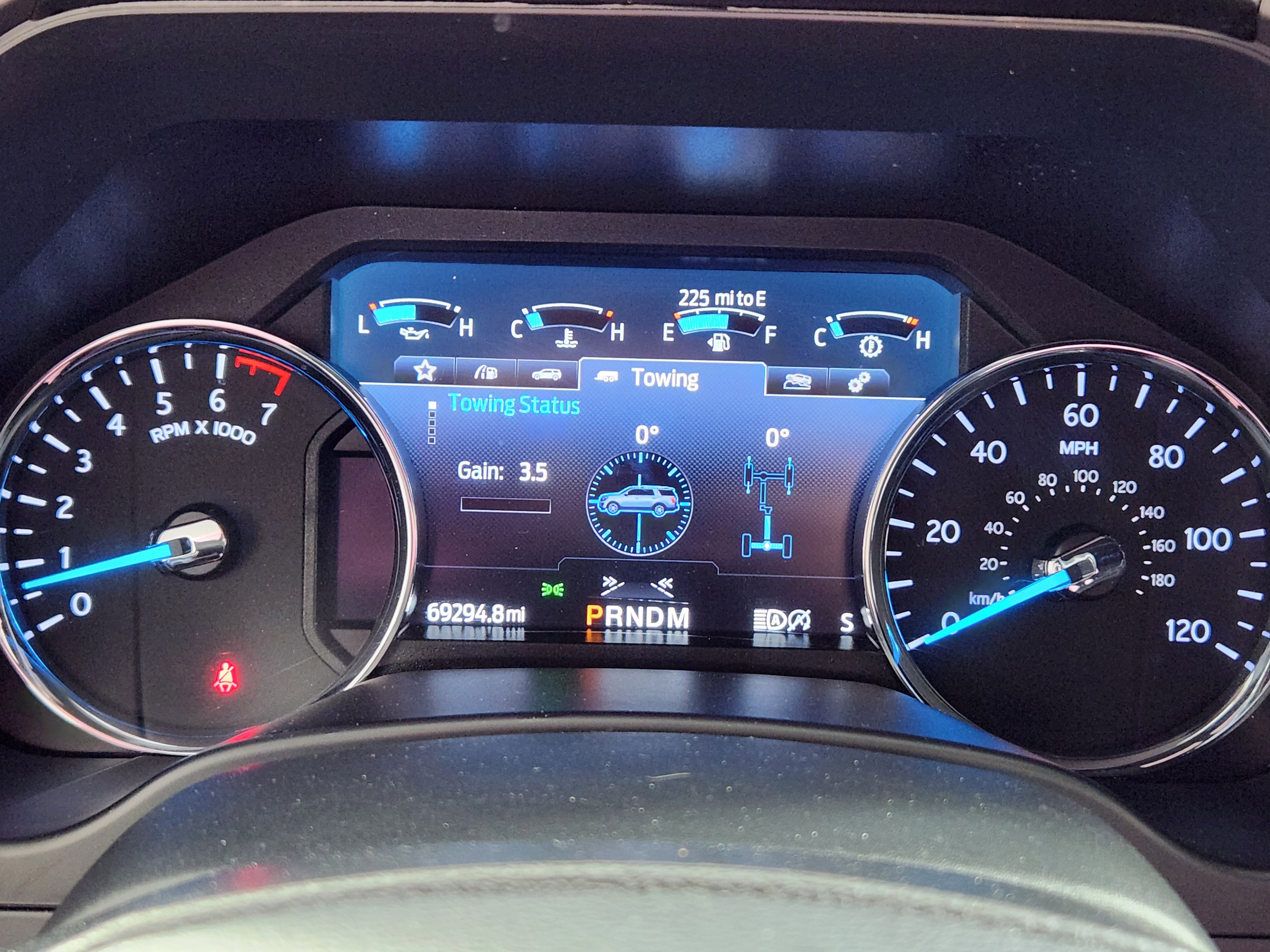 Used 2020 Ford Expedition XLT w/ Equipment Group 202A AWD/4WD image 21