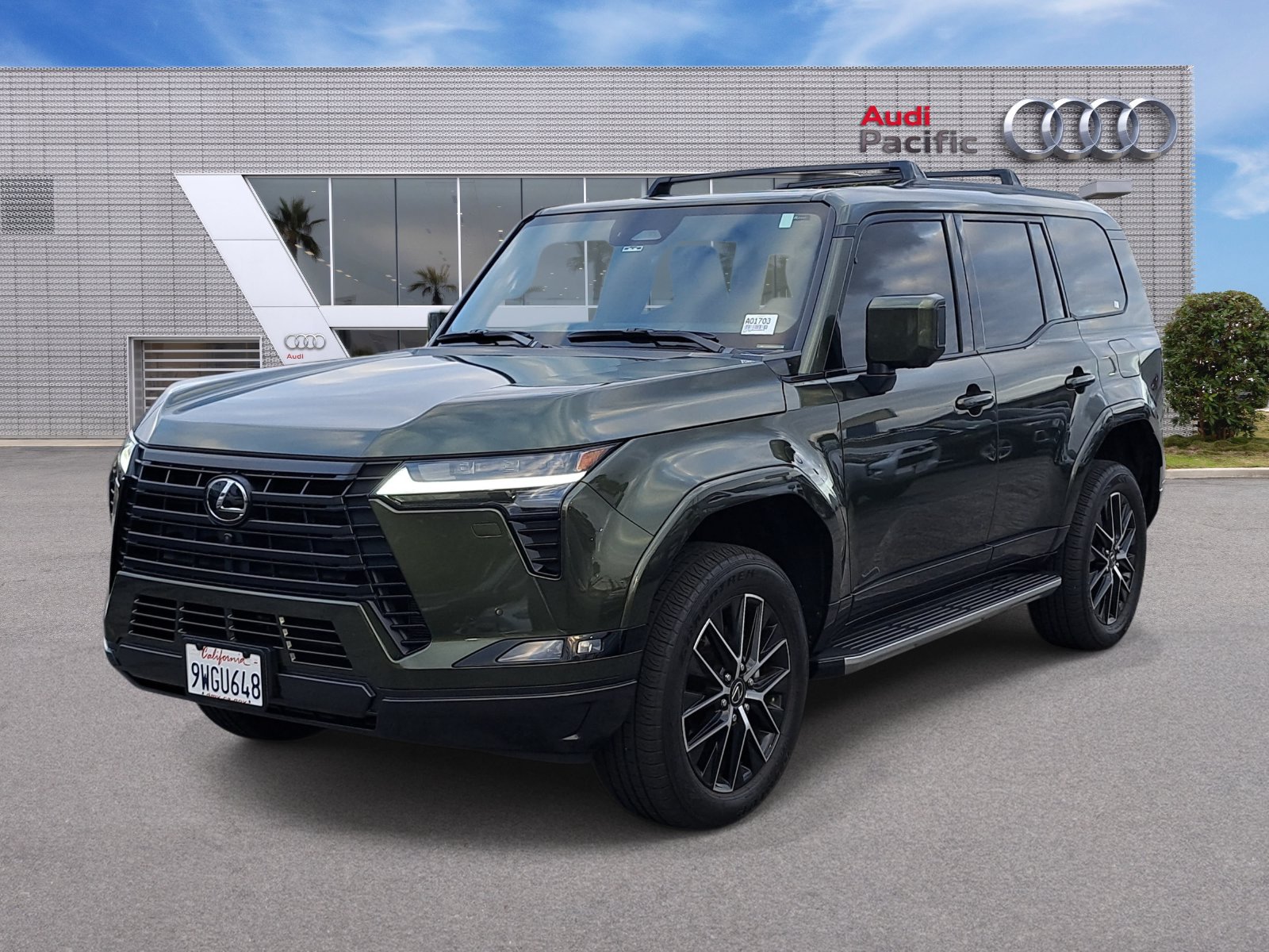 Used 2025 Lexus GX 550 w/ Accessory Package (Z1)