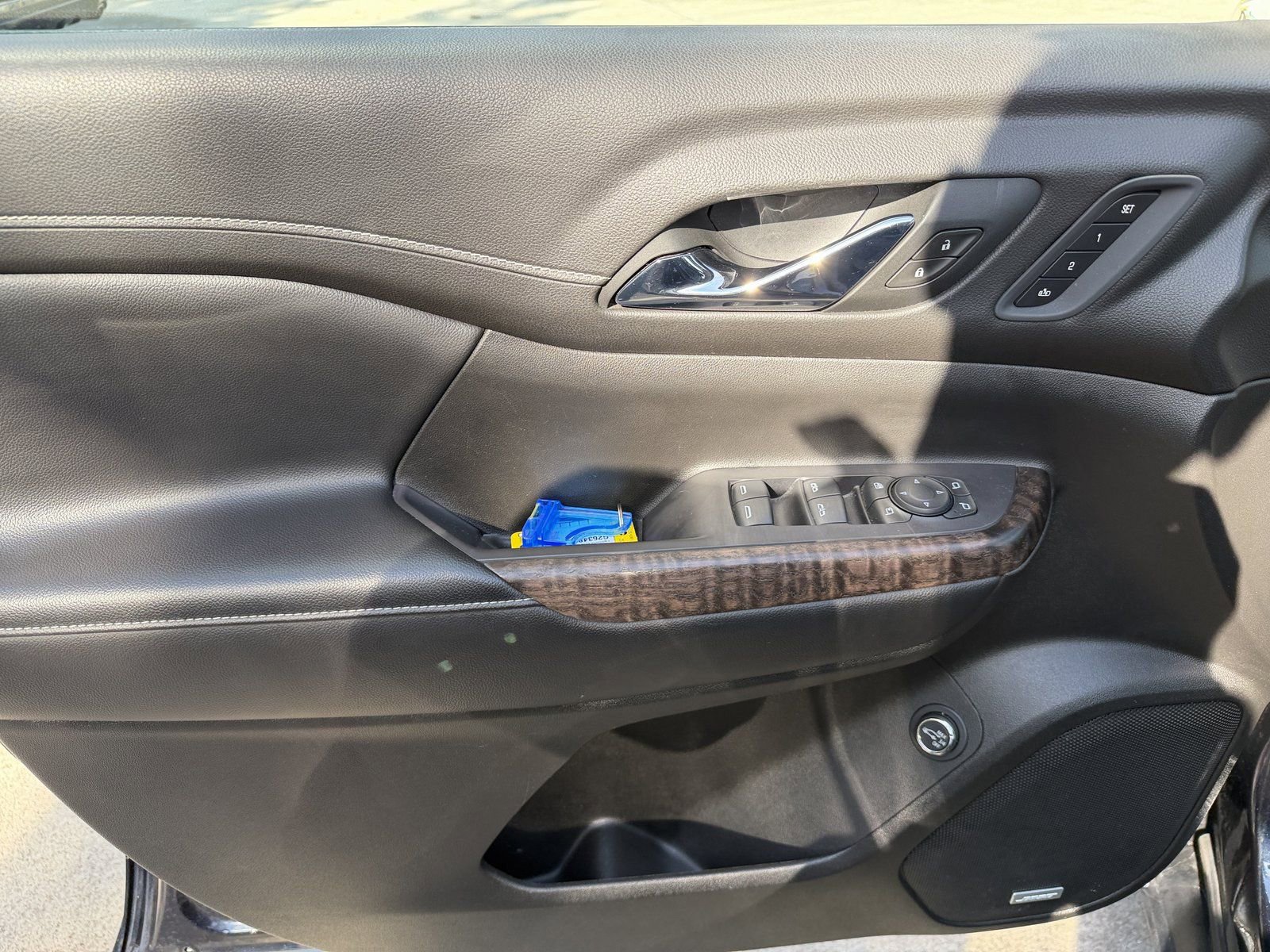 Used 2021 GMC Acadia Denali w/ Trailering Package image 9