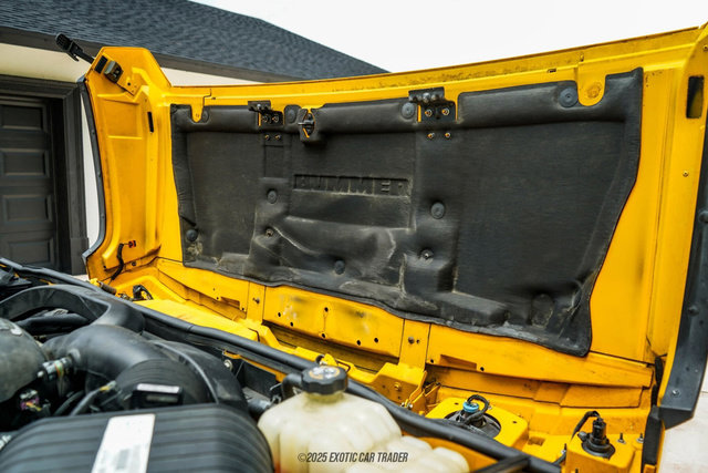 Used 2003 HUMMER H2 w/ Preferred Equipment Group image 18