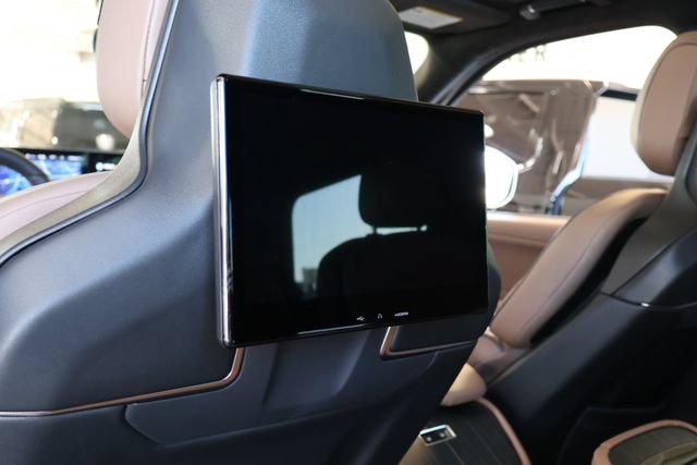 Used 2025 Lincoln Navigator Black Label AWD/4WD image 17