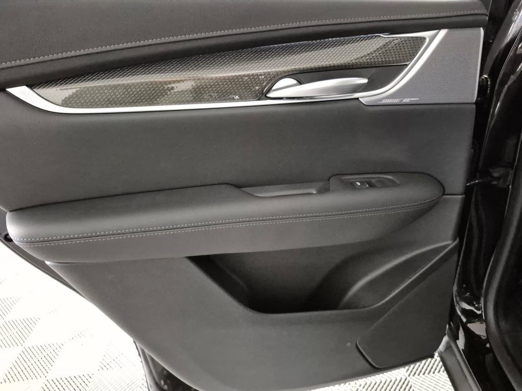 New 2025 Cadillac XT5 Sportv w/ Technology Package image 25