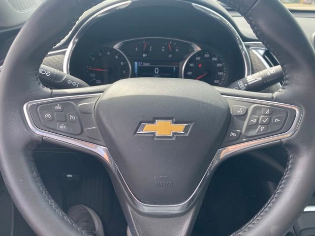 Used 2016 Chevrolet Malibu LT FWD image 11