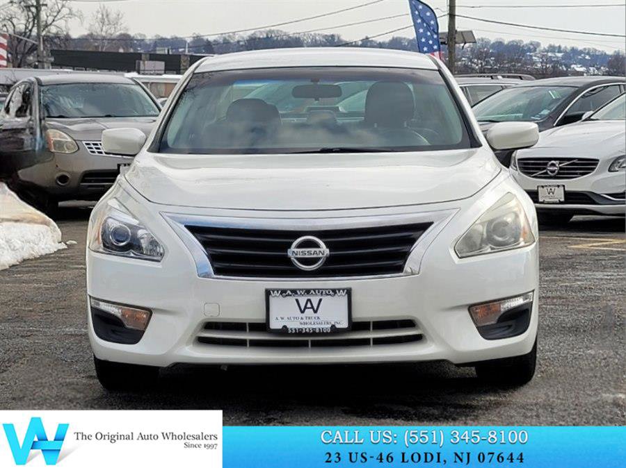 Used 2014 Nissan Altima 2.5 S w/ Display Audio Package image 2