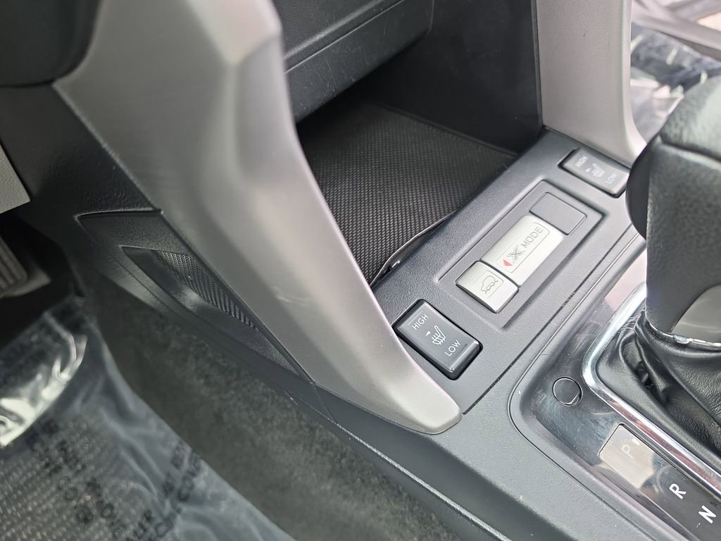 Used 2016 Subaru Forester 2.5i Touring w/ Popular Package #2 image 16