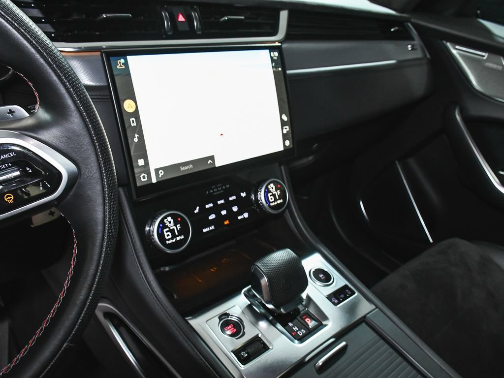 Used 2022 Jaguar F-PACE SVR AWD/4WD image 43