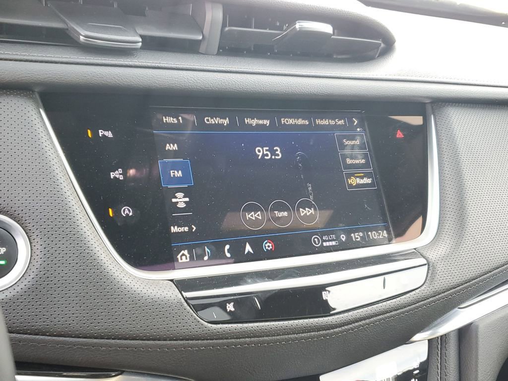 Used 2021 Cadillac XT5 Premium Luxury image 13