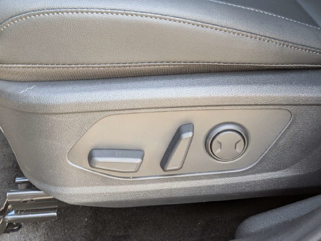 Used 2026 Kia Sportage EX FWD image 19