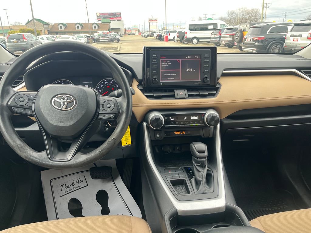 Certified 2021 Toyota RAV4 LE image 14