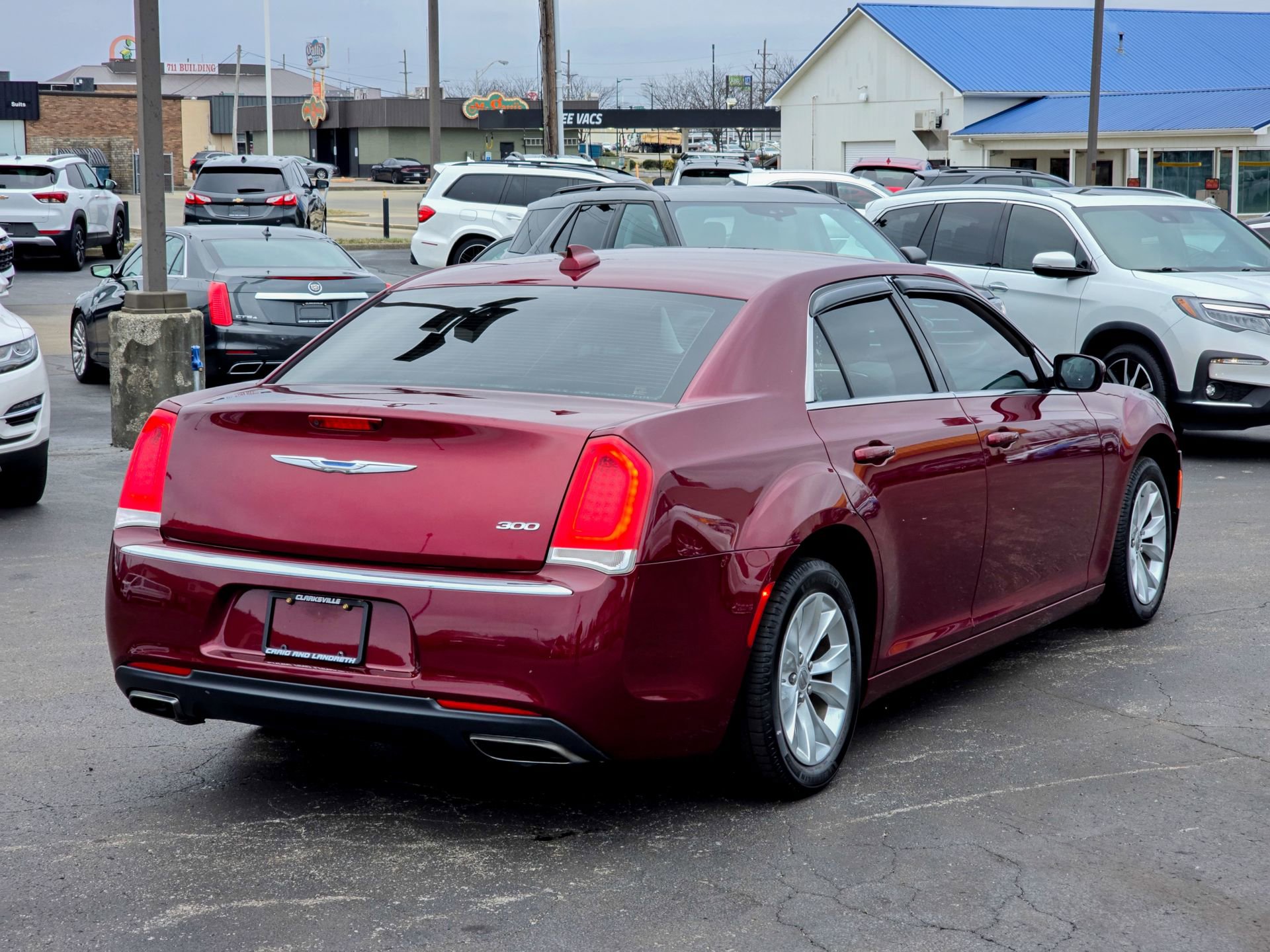 Used 2018 Chrysler 300 Touring image 19