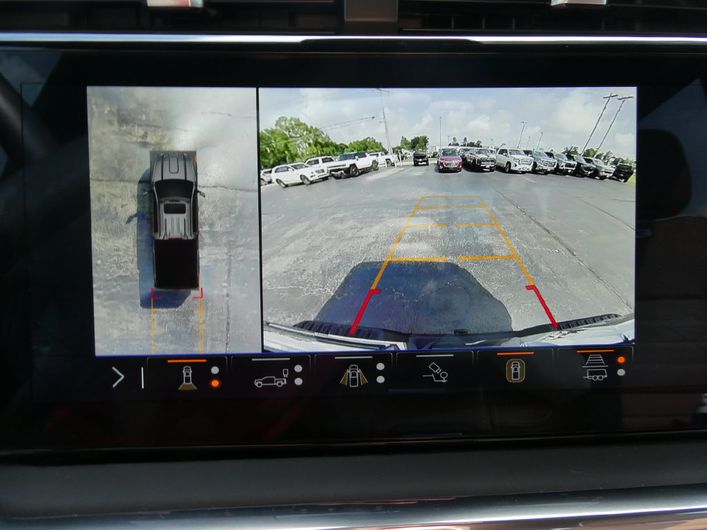 Certified 2025 GMC Sierra 3500 Denali Ultimate w/ LPO, GMC Protection Package AWD/4WD image 36