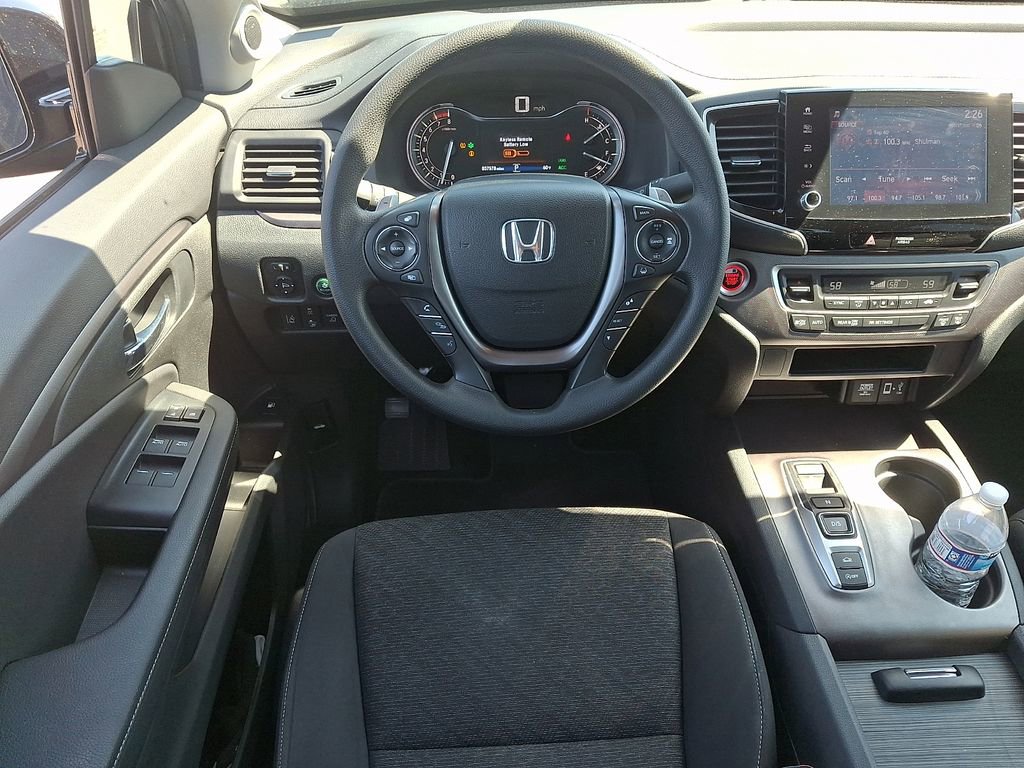 Used 2023 Honda Ridgeline Sport image 11