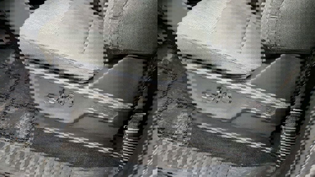 Used 2022 Ford F150 XLT w/ Equipment Group 302A High image 11