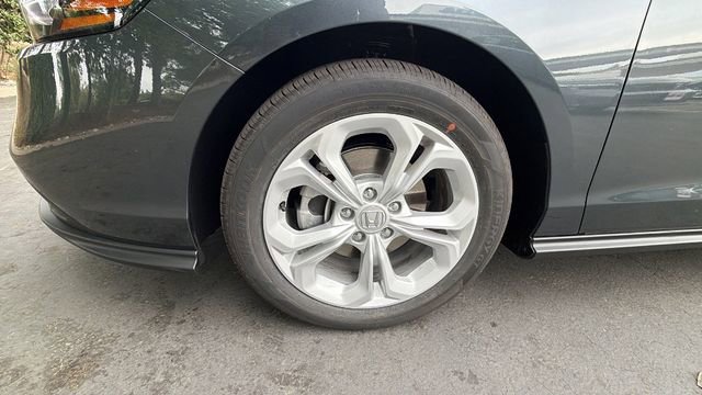 New 2026 Honda Accord LX image 10