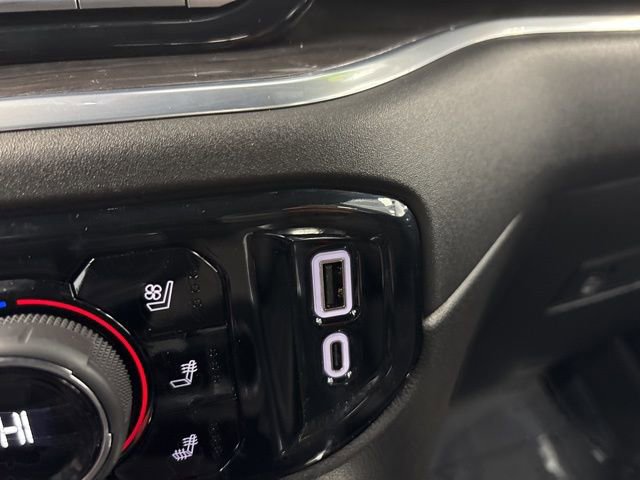 Used 2025 Chevrolet Silverado 3500 LTZ w/ LTZ Plus Package image 47