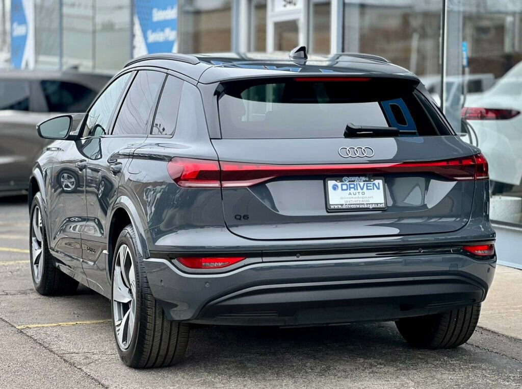Used 2025 Audi Q6 e-tron Premium Plus w/ Premium Plus image 3