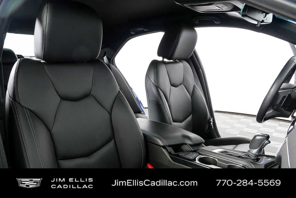 Used 2023 Cadillac CT4 Luxury w/ Cold Weather Package AWD/4WD image 20
