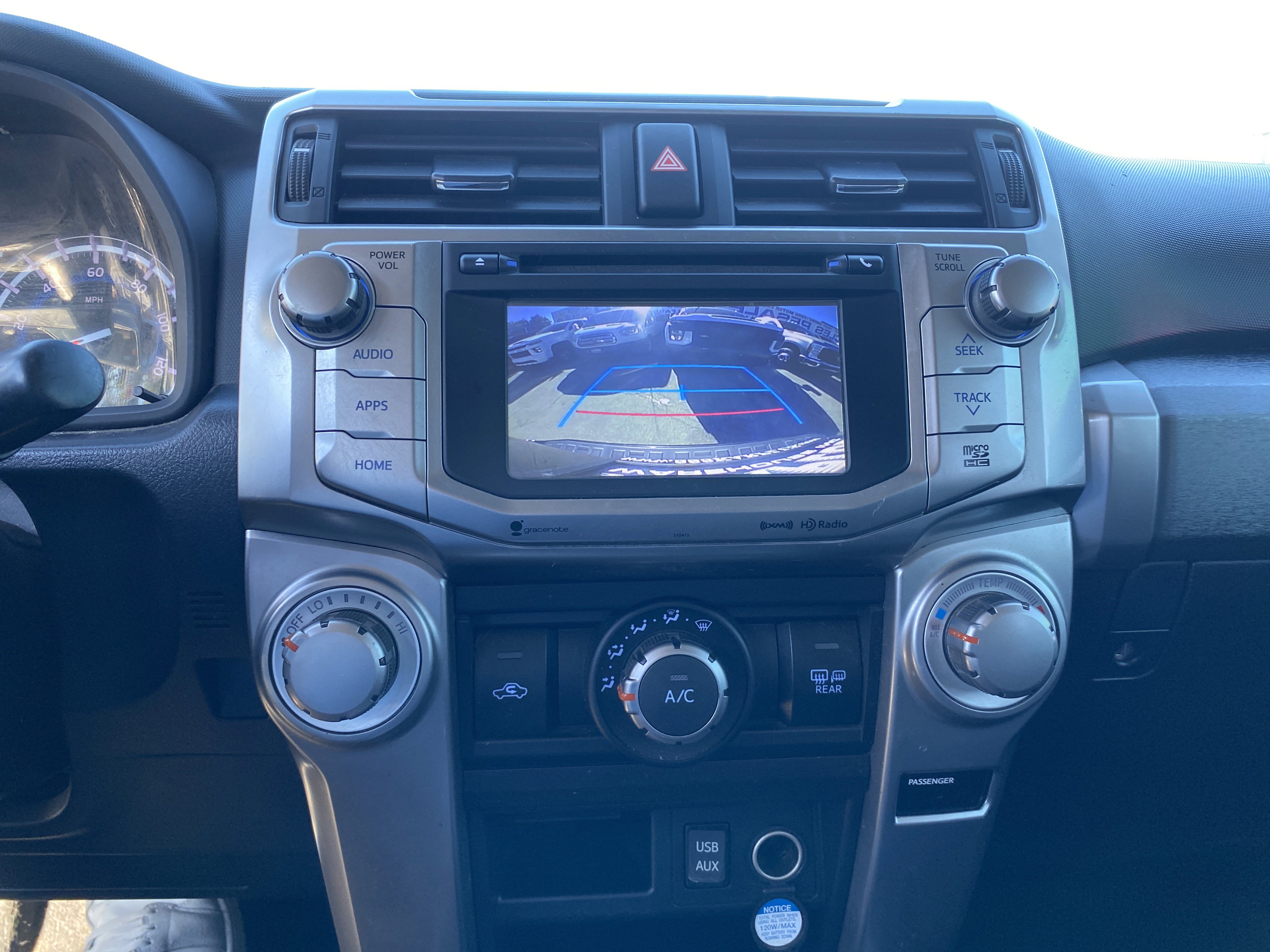 Used 2019 Toyota 4Runner SR5 Premium image 10