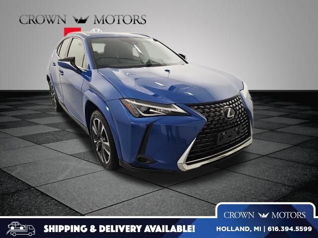 Used 2022 Lexus UX 250h w/ Premium Package image 1