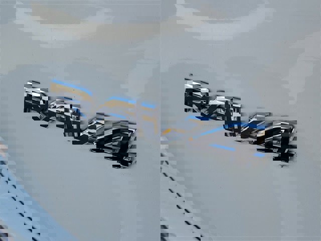 Used 2018 Toyota RAV4 XLE image 6