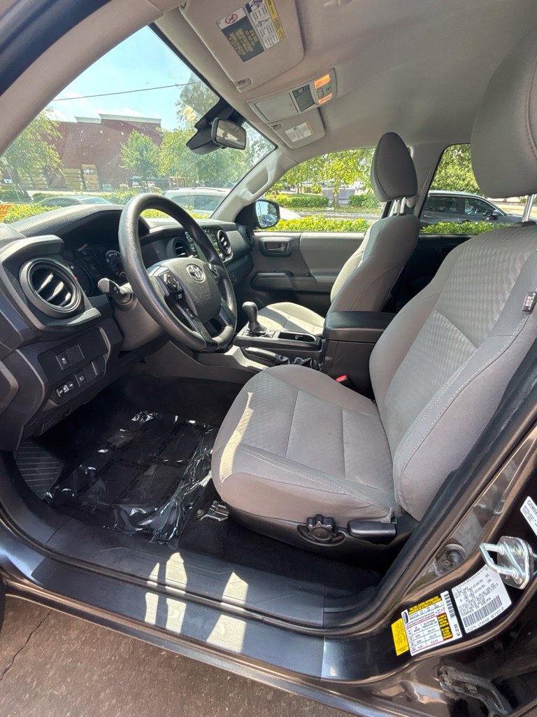 Used 2023 Toyota Tacoma SR AWD/4WD image 14