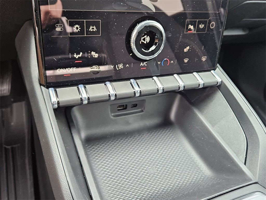 New 2026 GMC Terrain Elevation w/ LPO, Floor Liner Package image 21