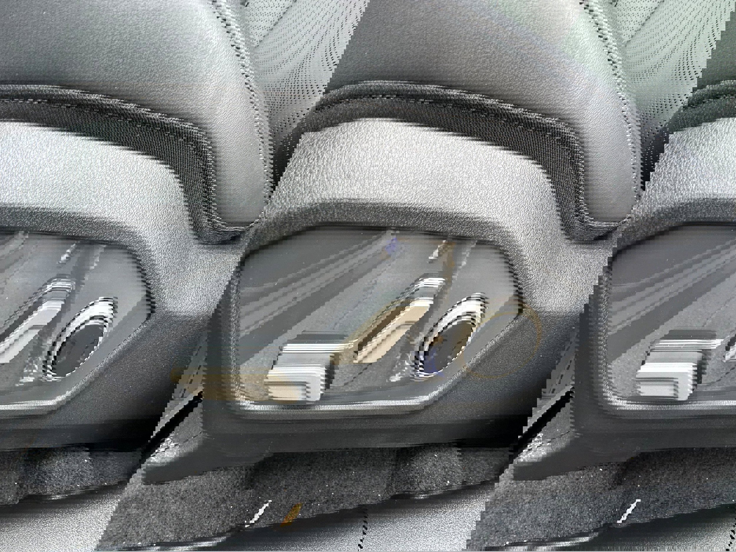 New 2027 Kia Telluride S image 31