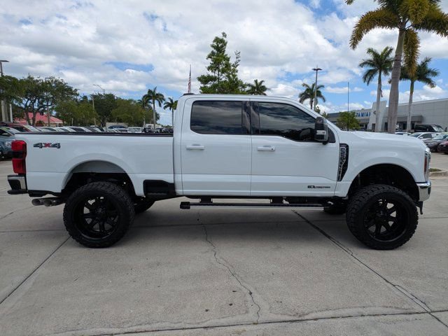 Used 2026 Ford F250 Lariat image 3