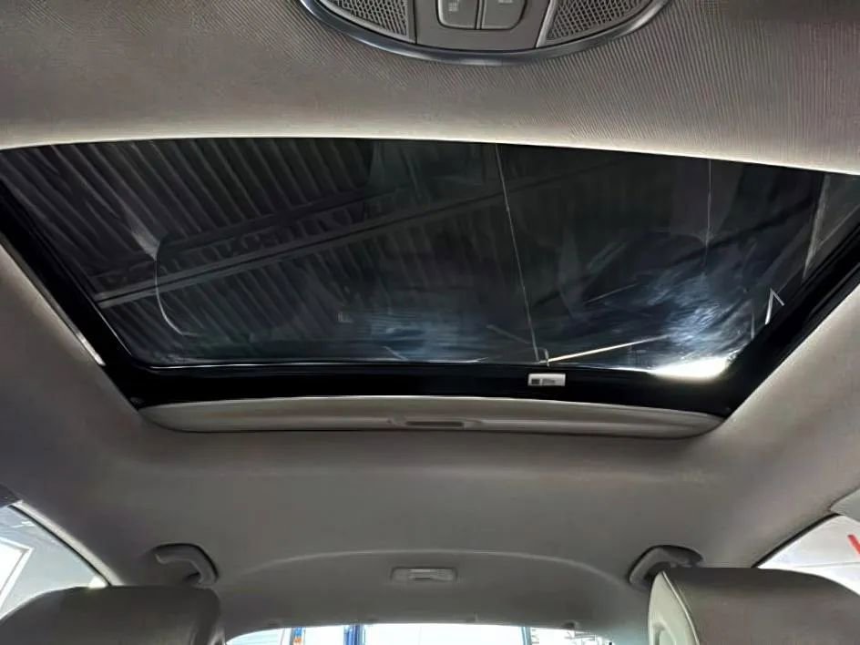 Used 2017 Hyundai Sonata Sport w/ Value Edition Package 02 image 22