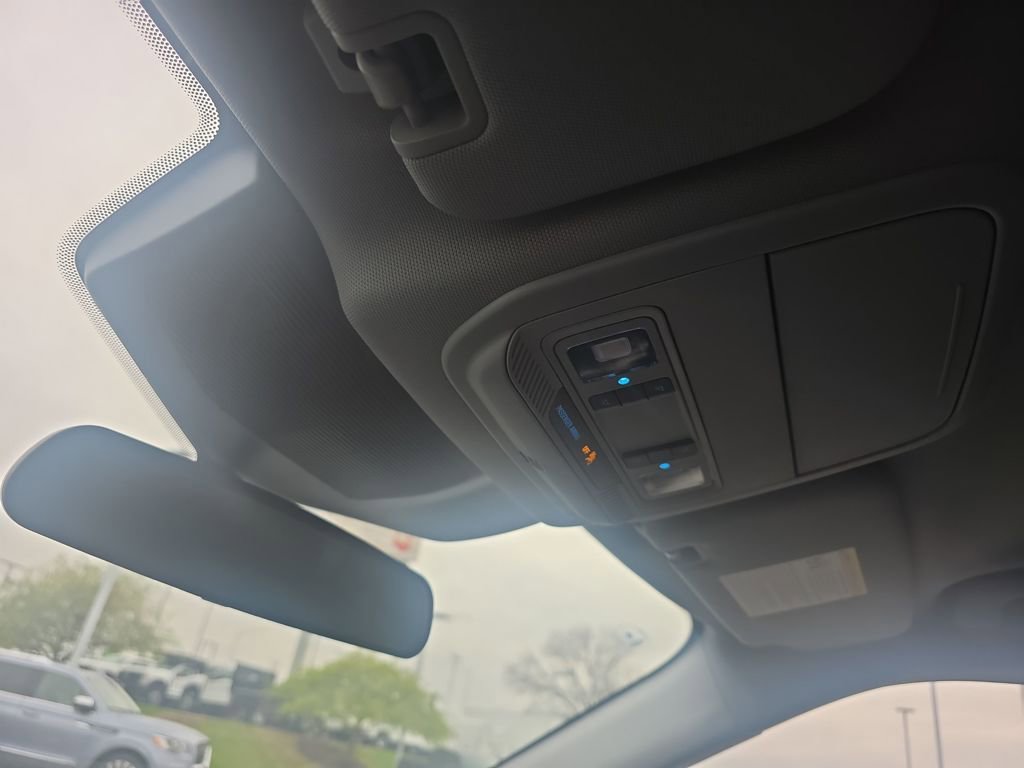 Certified 2024 Ford Explorer XLT w/ Equipment Group 202A AWD/4WD image 37