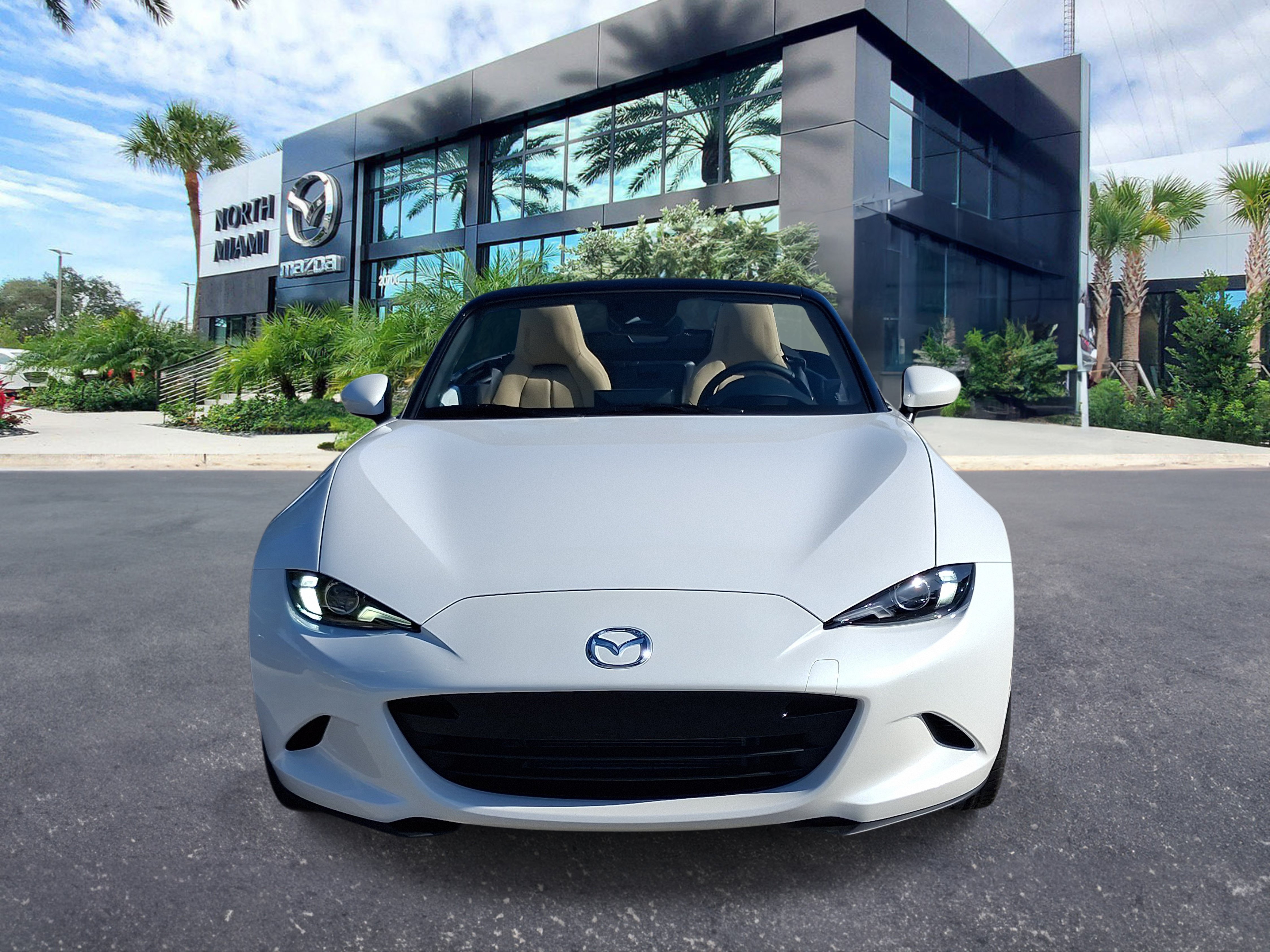 New 2026 MAZDA MX-5 Miata Grand Touring RWD image 2