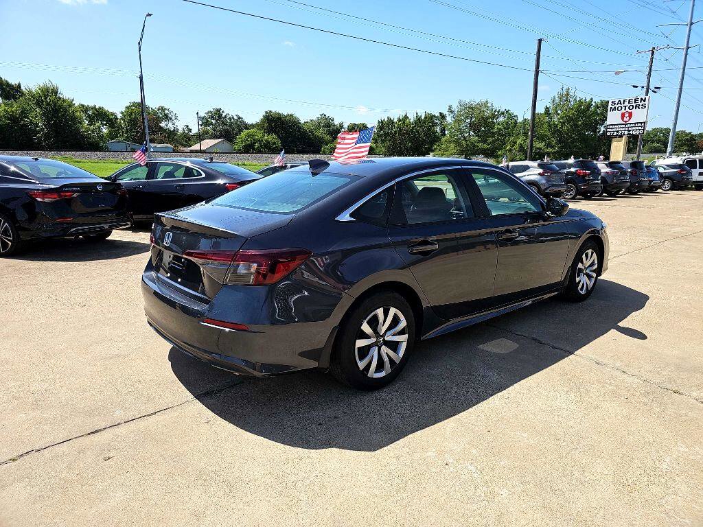 Used 2025 Honda Civic LX image 4