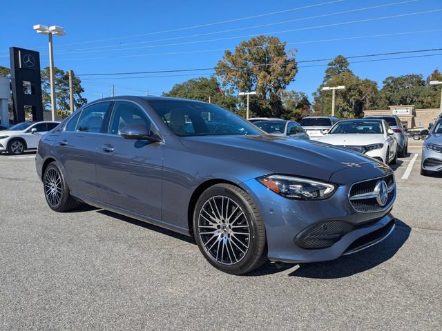 Used 2025 Mercedes-Benz C 300 4MATIC Sedan image 2