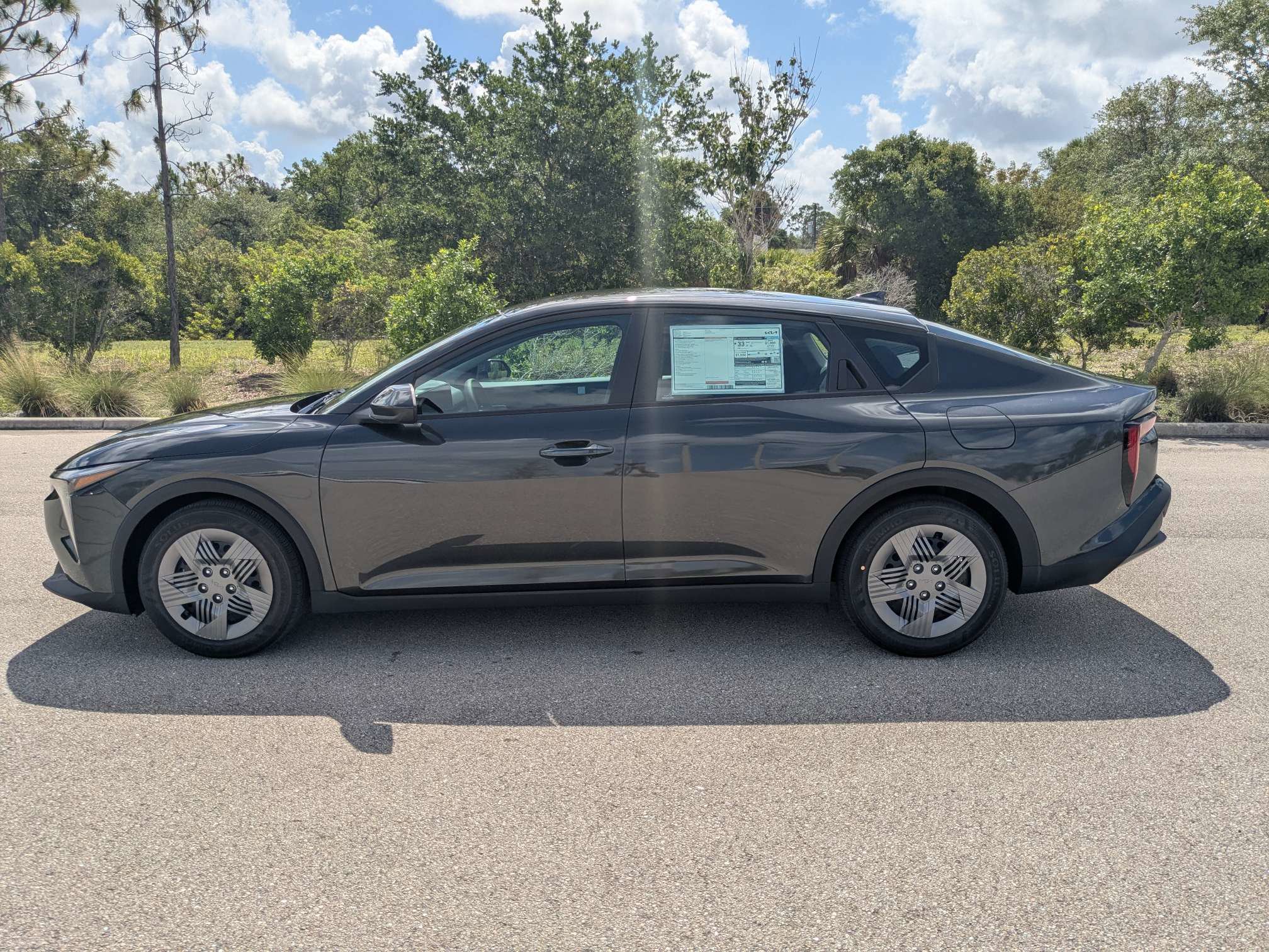 New 2026 Kia K4 FWD image 8