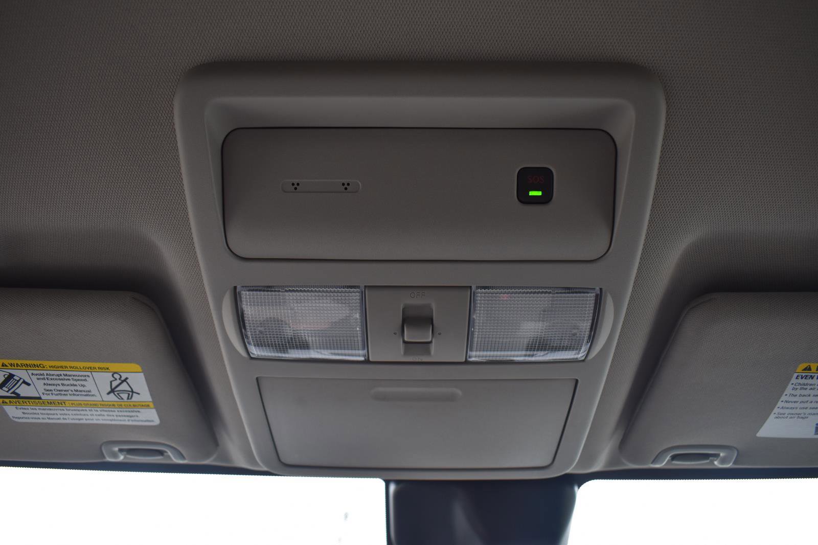 Used 2025 Nissan Frontier SV image 38