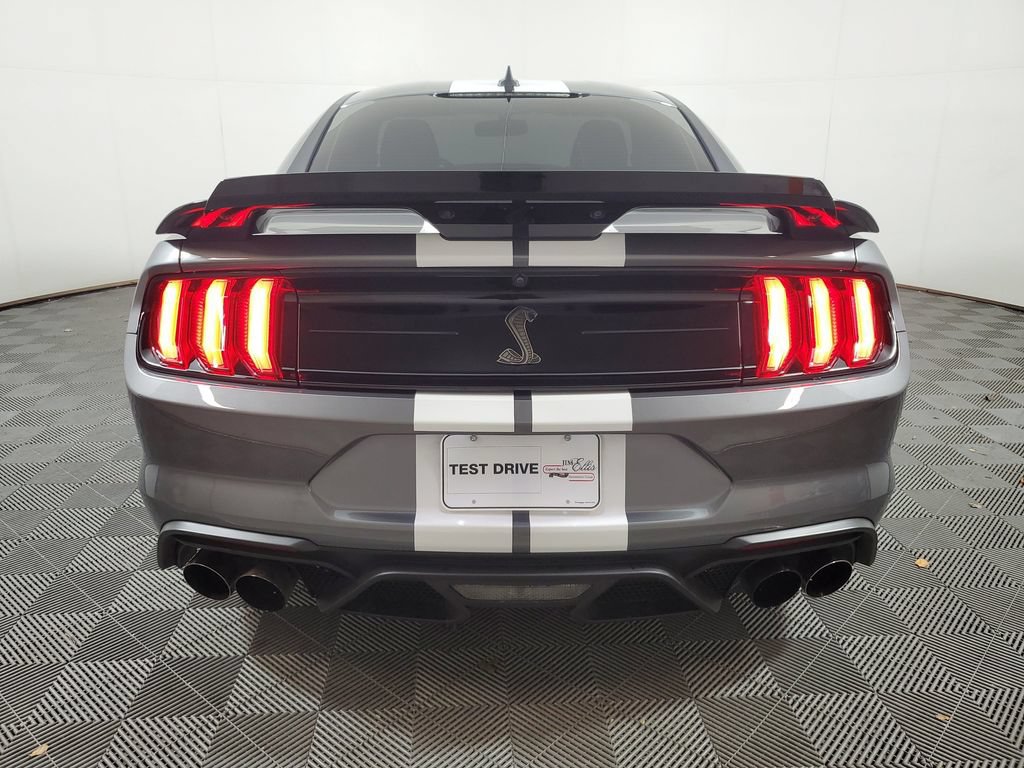 Used 2021 Ford Mustang Shelby GT500 w/ Technology Package RWD image 5