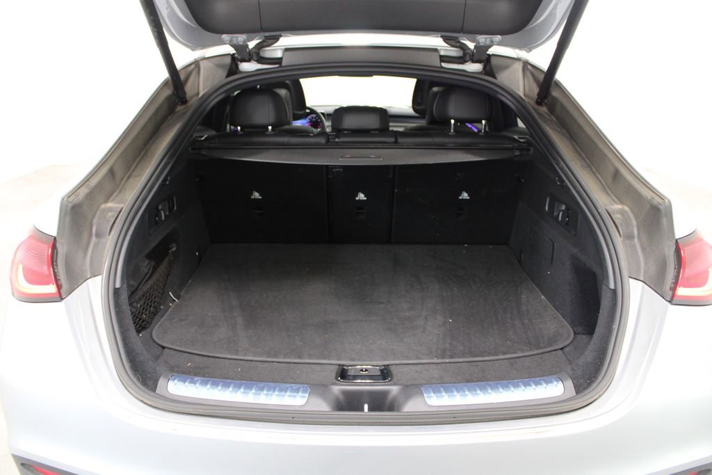 Used 2024 Mercedes-Benz GLC 300 4MATIC image 13