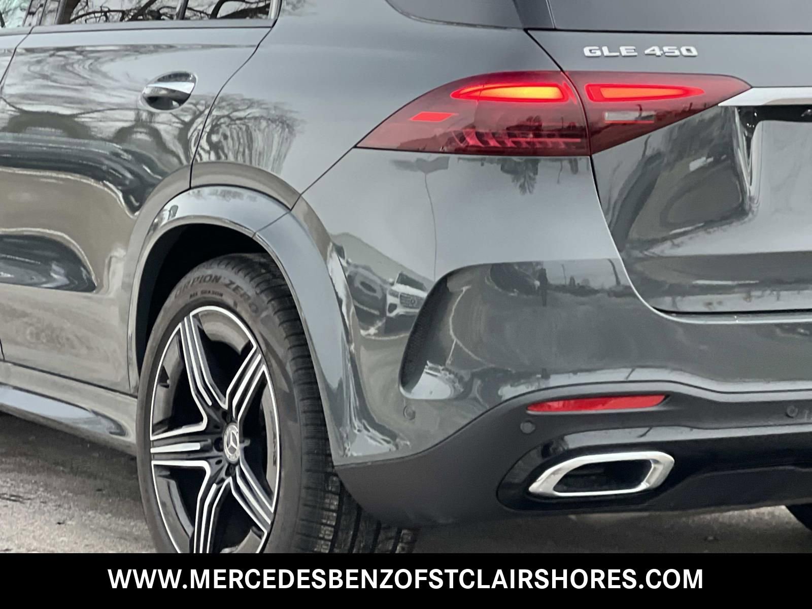 New 2026 Mercedes-Benz GLE 450 4MATIC image 4