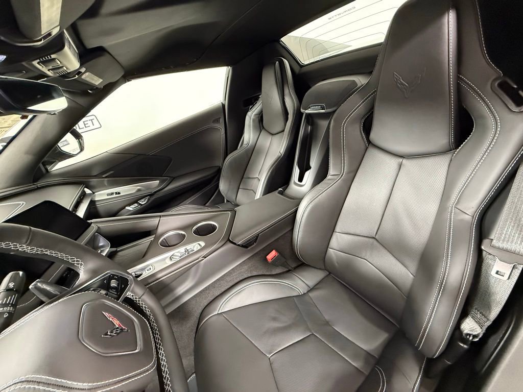 New 2026 Chevrolet Corvette Stingray Convertible w/ Battery Protection Package image 27