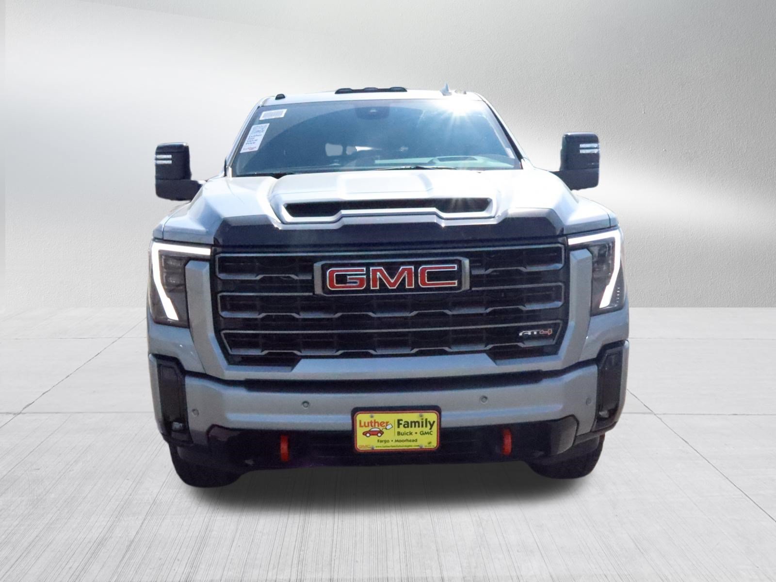 New 2026 GMC Sierra 3500 AT4 w/ AT4 Premium Plus Package AWD/4WD video 2
