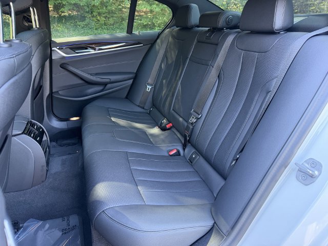 Used 2021 BMW 530i xDrive w/ Convenience Package AWD/4WD image 27