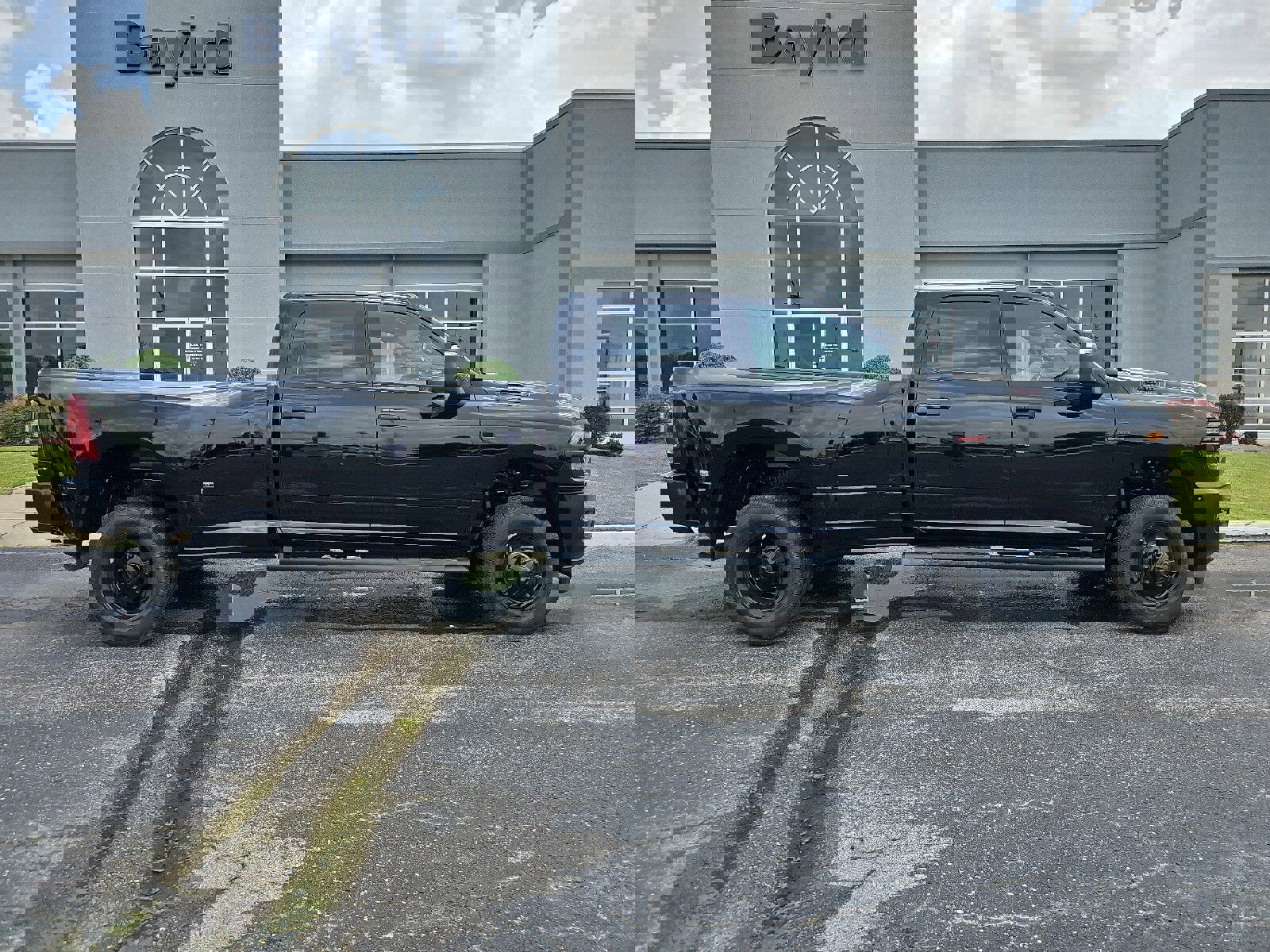 New 2025 RAM 3500 Tradesman w/ Safety Group image 5