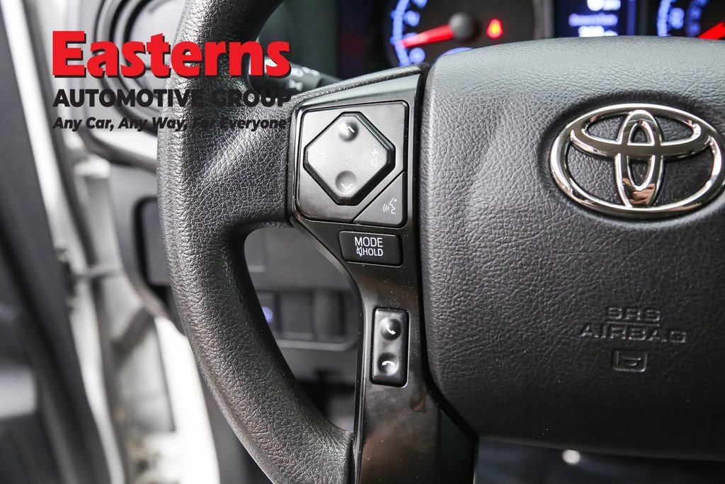 Used 2022 Toyota Tacoma SR image 15