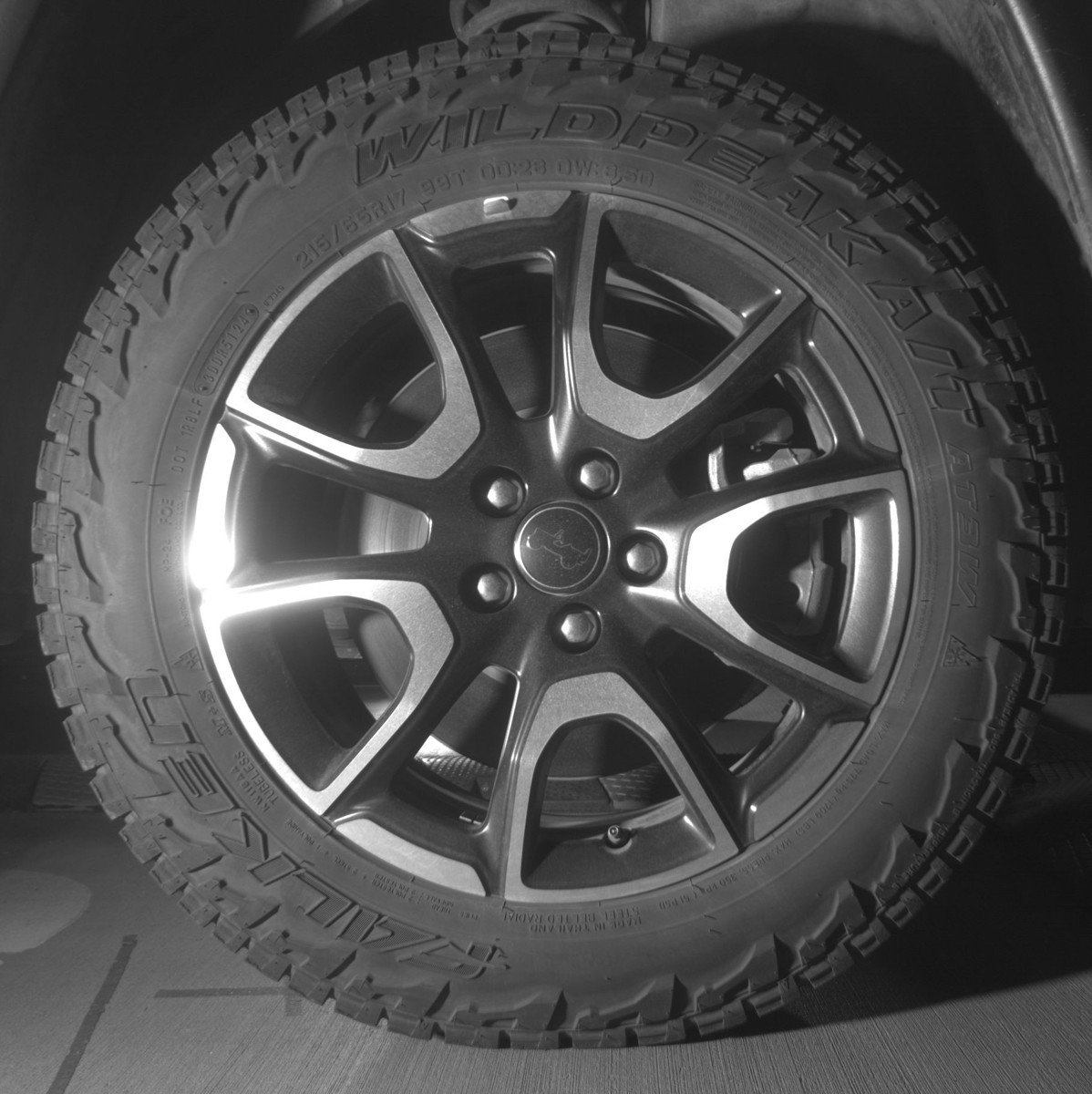 Used 2025 Jeep Compass Trailhawk image 12