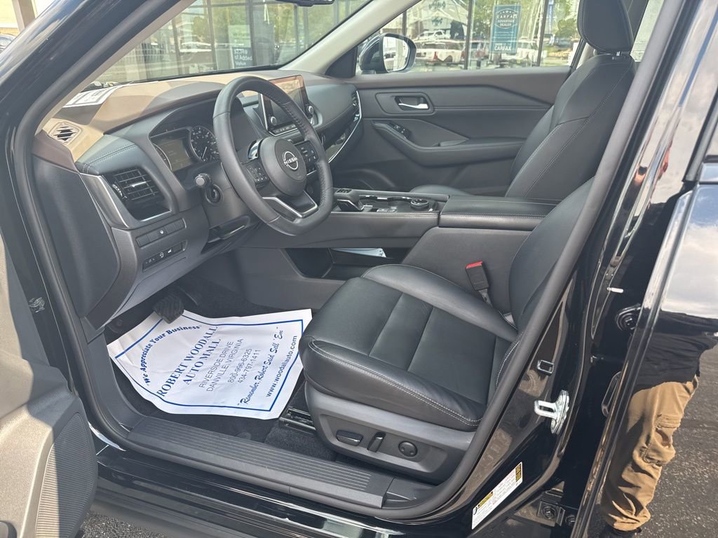 Used 2023 Nissan Rogue SL image 8