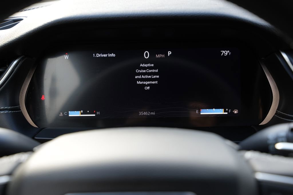 Used 2023 Jeep Grand Cherokee L Laredo image 10