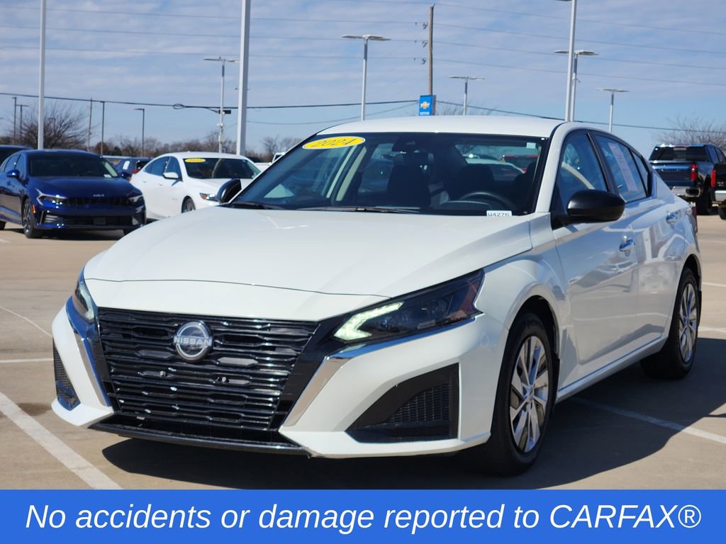 Used 2024 Nissan Altima 2.5 S image 3